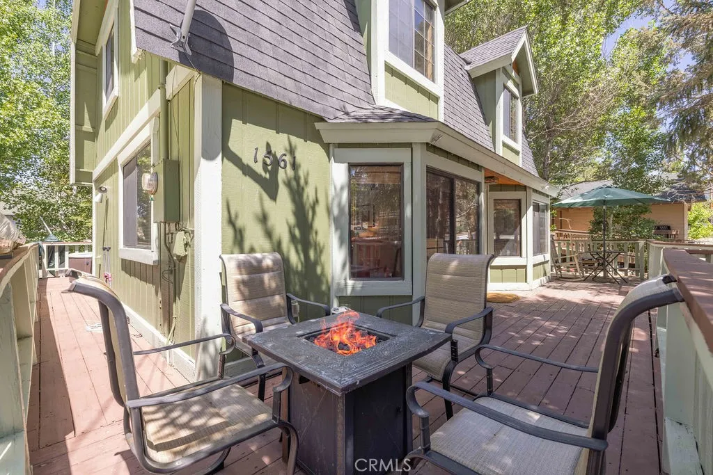 1561 Malabar Way, Big Bear City, California 92314 home-pic-6