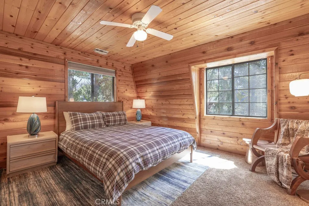 1561 Malabar Way, Big Bear City, California 92314 home-pic-19