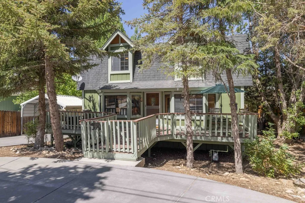 1561 Malabar Way, Big Bear City, California 92314 home-pic-2