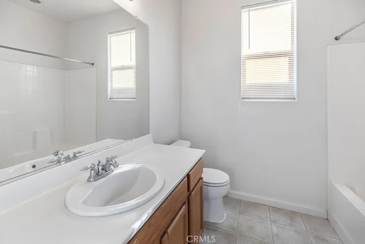 7285 Eagle Court, Winton, California 95388