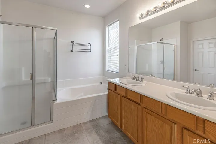 7285 Eagle Court, Winton, California 95388