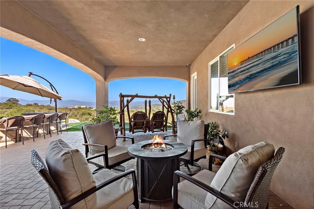 38150 Via Huerta, Murrieta, California 92562 home-pic-24