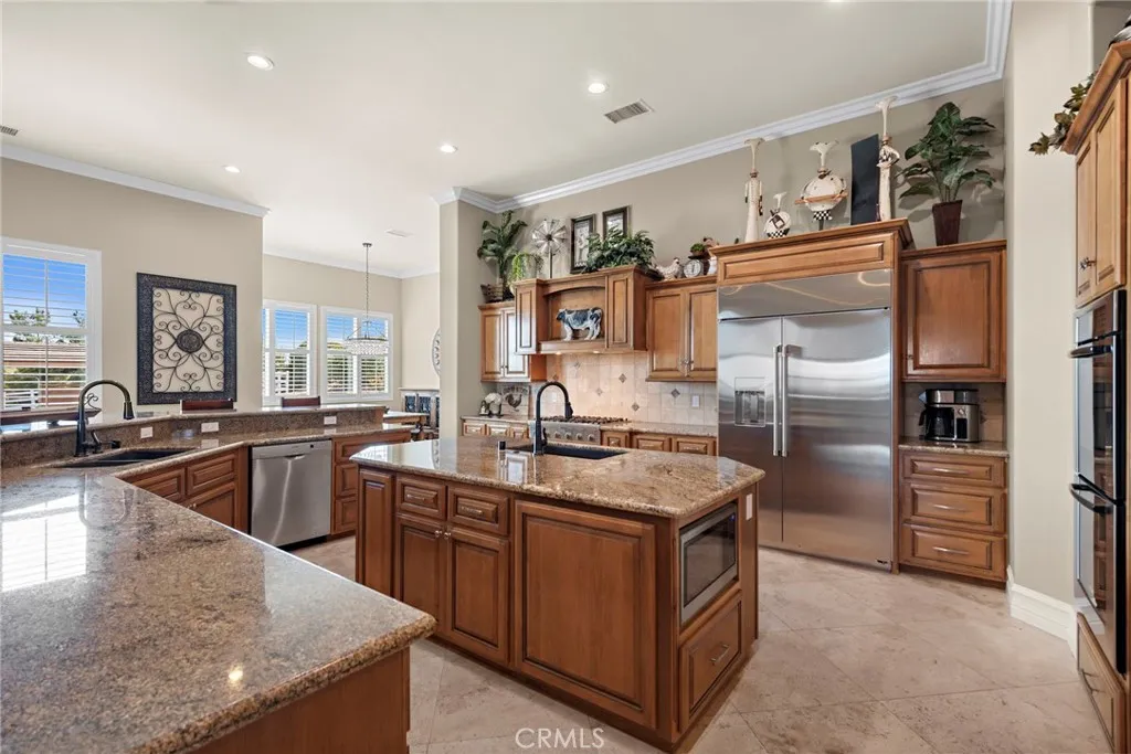 38150 Via Huerta, Murrieta, California 92562 home-pic-8