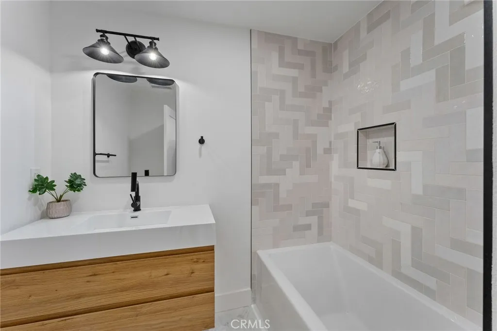 4140 Quail Canyon Road, San Bernardino, California 92404 home-pic-33