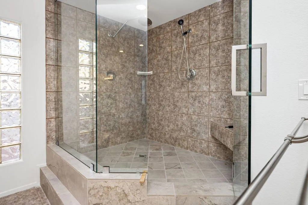 53967 Avenida Navarro, La Quinta, California 92253 home-pic-18