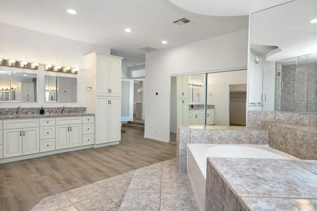 53967 Avenida Navarro, La Quinta, California 92253 home-pic-19