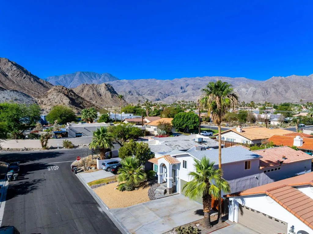 53967 Avenida Navarro, La Quinta, California 92253 home-pic-28