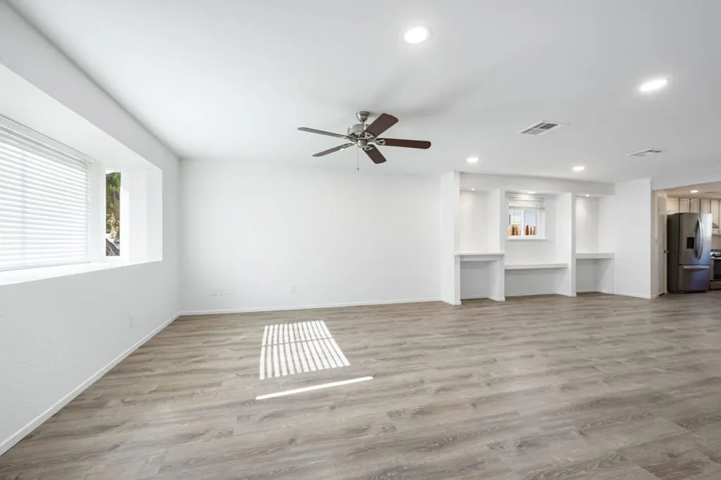 53967 Avenida Navarro, La Quinta, California 92253 home-pic-1