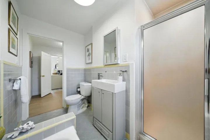 449 2nd Avenue, Redwood City, California 94063