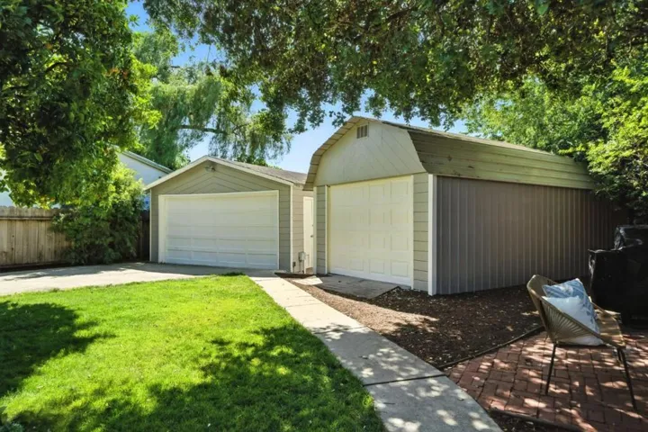 449 2nd Avenue, Redwood City, California 94063