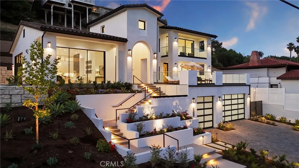 19031 Fowler Avenue, North Tustin, California 92705, 4 Bedrooms Bedrooms, ,5 BathroomsBathrooms,Residential,For Sale,Fowler,OC25136779