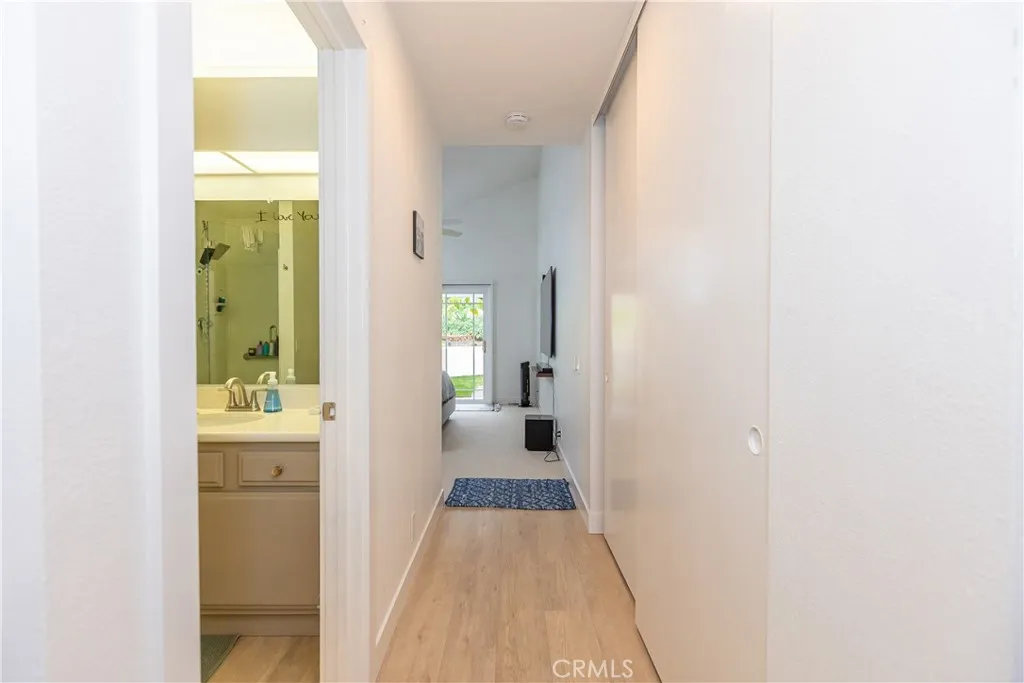 1505 Backbay Circle, Huntington Beach, California 92648 home-pic-22