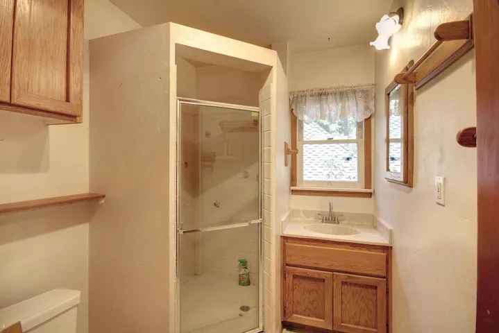 guest-bathroom_54602876654_o