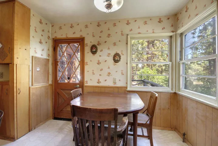 dining-area-1_54602876694_o