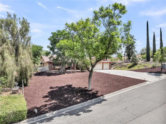1239 Highridge Street, Riverside, California 92506