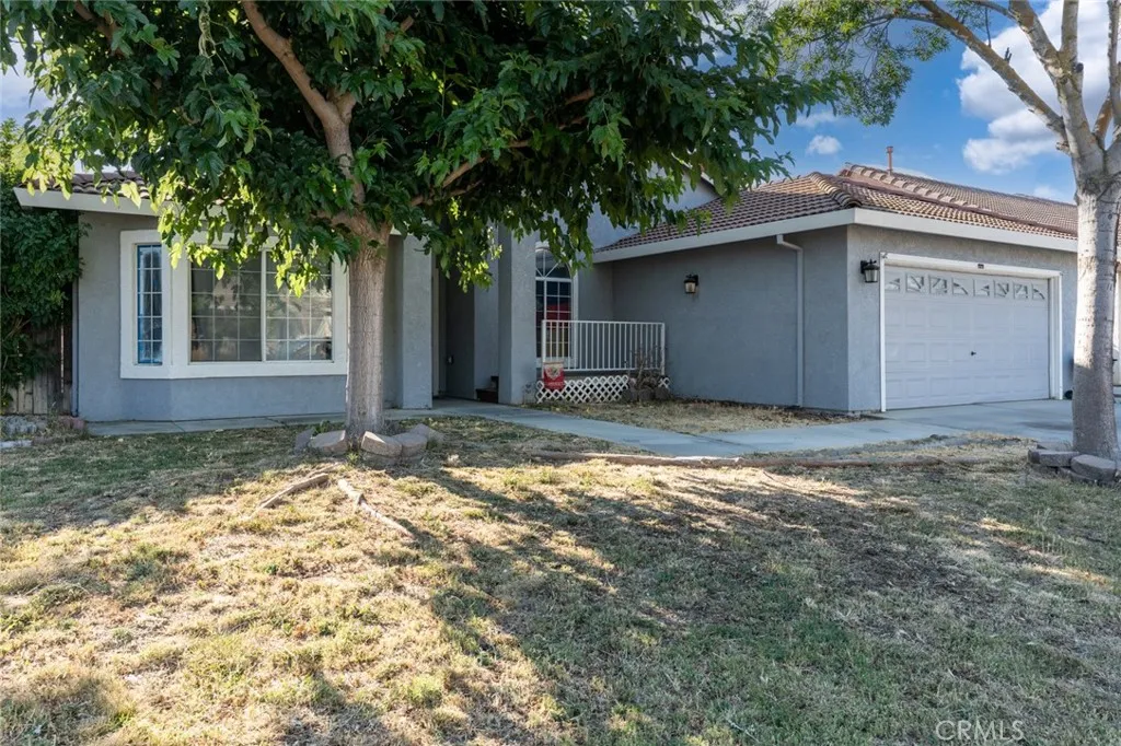 1928 Davis Drive, Los Banos, California 93635 home-pic-2
