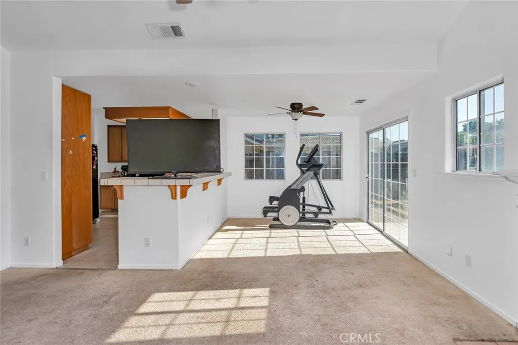 1928 Davis Drive, Los Banos, California 93635 home-pic-20