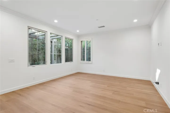 88 Borghese, Irvine, California 92618