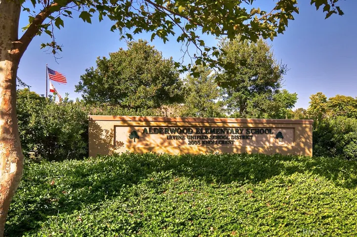 88 Borghese, Irvine, California 92618