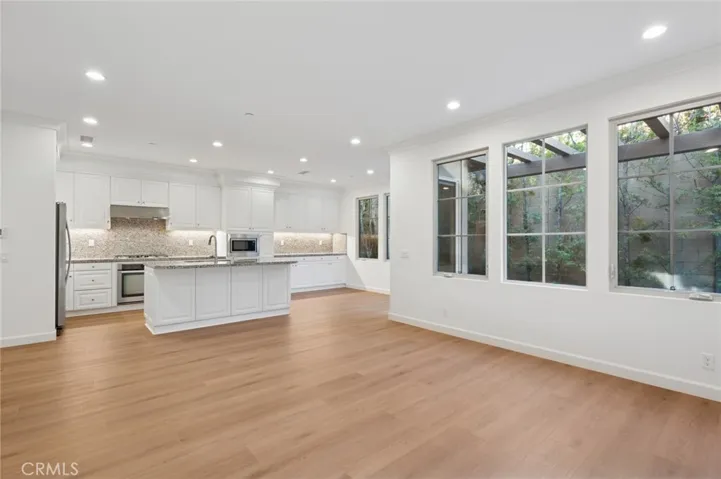 88 Borghese, Irvine, California 92618