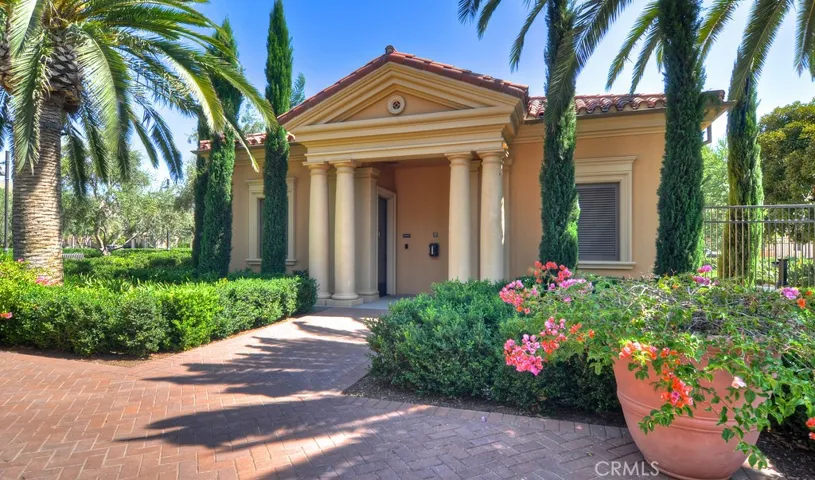 88 Borghese, Irvine, California 92618