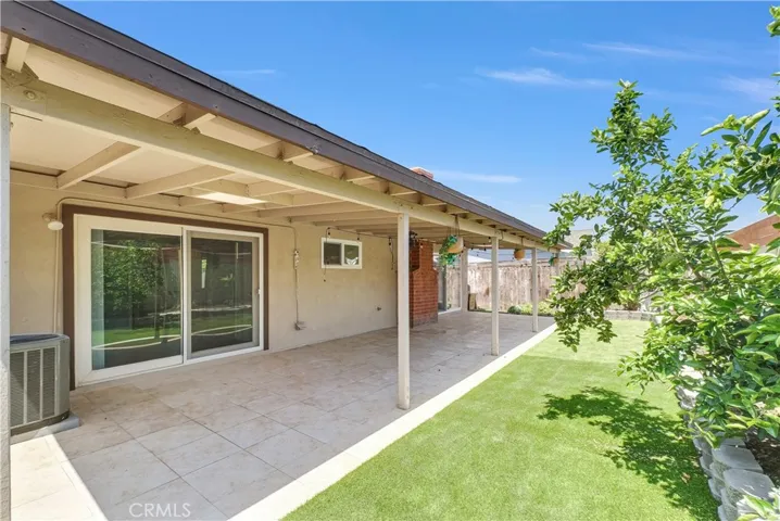 5071 Doanoke Avenue, Irvine, California 92604