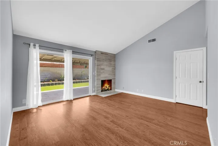 5071 Doanoke Avenue, Irvine, California 92604