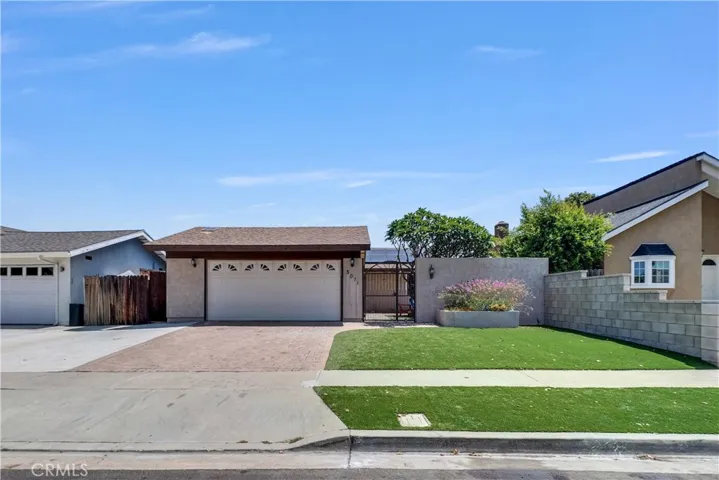 5071 Doanoke Avenue, Irvine, California 92604