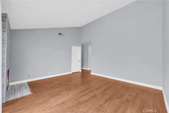 5071 Doanoke Avenue, Irvine, California 92604