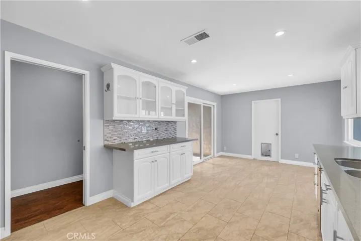 5071 Doanoke Avenue, Irvine, California 92604