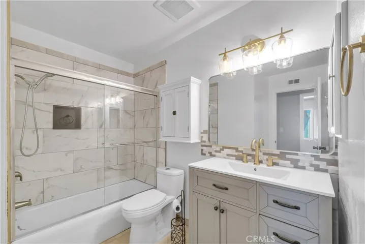 5071 Doanoke Avenue, Irvine, California 92604