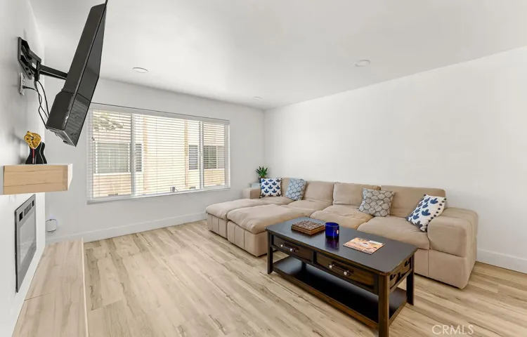 1745 Neil Armstrong Ave 104, Montebello, California 90640
