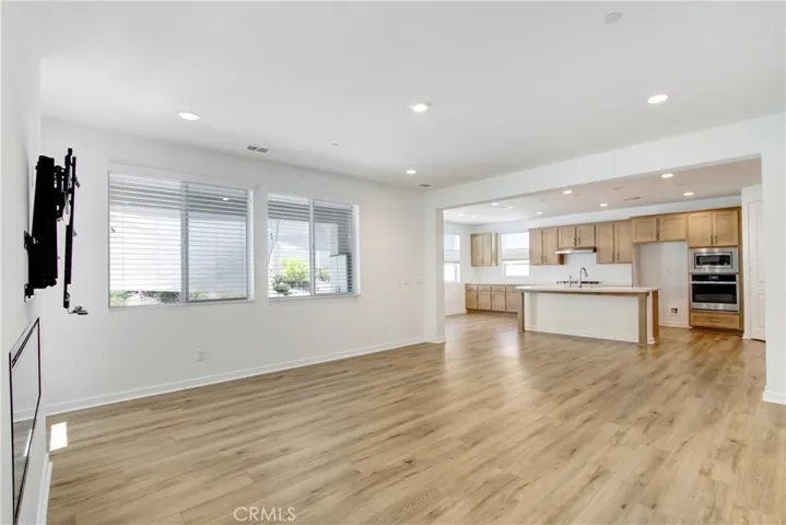 32210 Hillstone Street, Temecula, California 92591