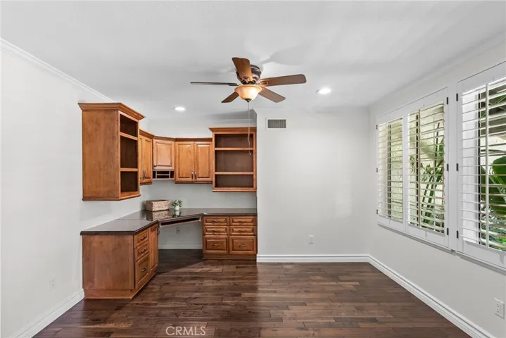 25383 Fortuna Drive, Valencia, California 91355