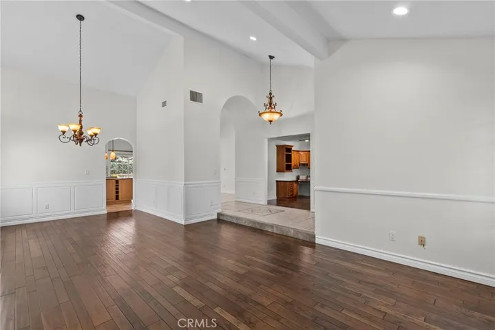25383 Fortuna Drive, Valencia, California 91355