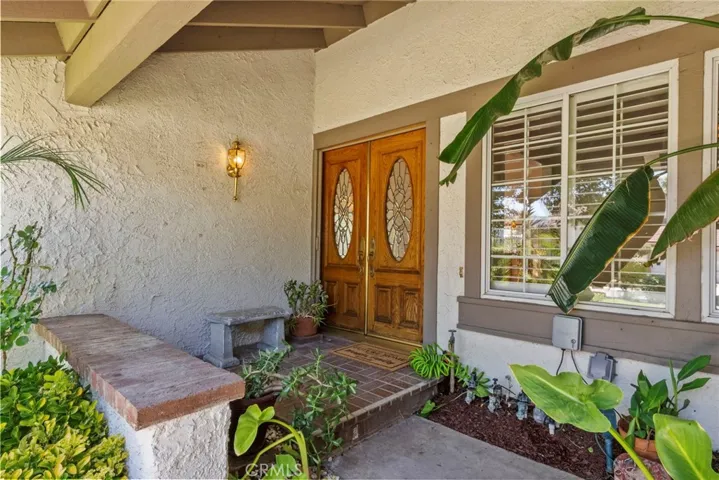25383 Fortuna Drive, Valencia, California 91355