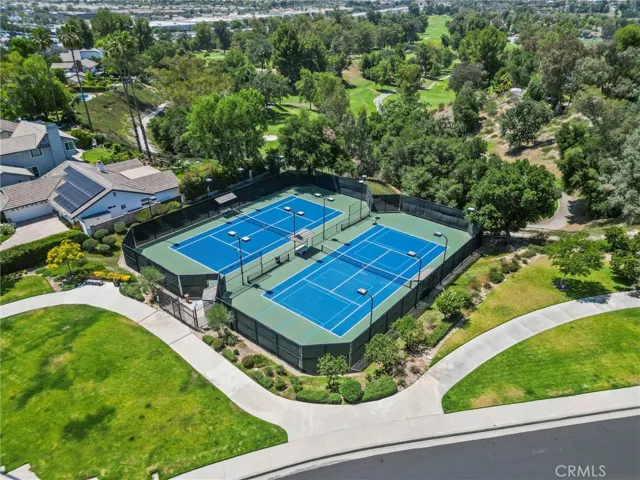 25383 Fortuna Drive, Valencia, California 91355