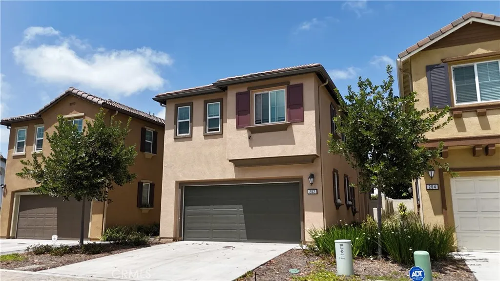 202 Bay Laurel Court, Vista, California 92083 home-pic-21