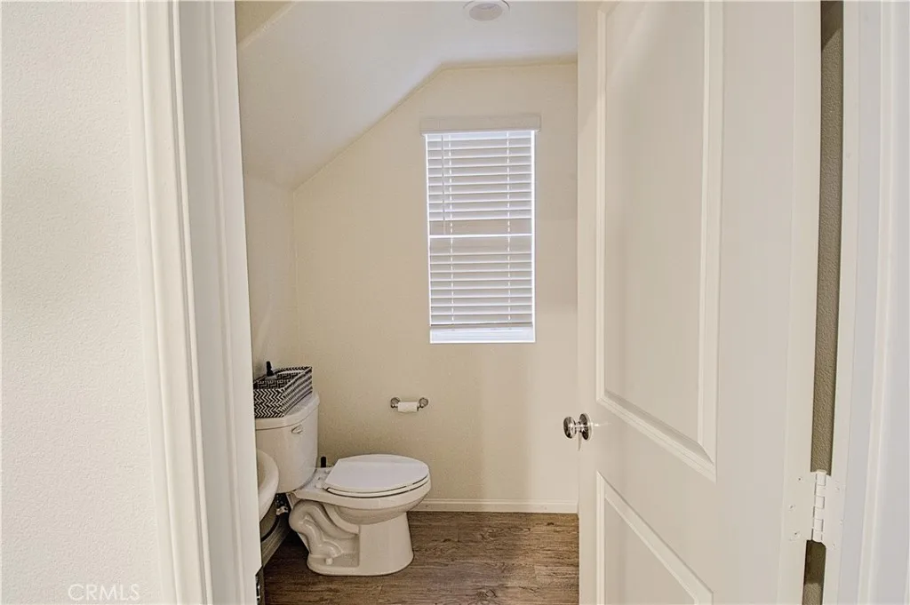 202 Bay Laurel Court, Vista, California 92083 home-pic-7