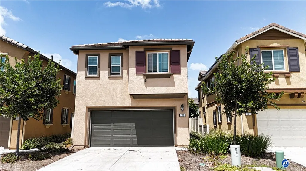 202 Bay Laurel Court, Vista, California 92083 home-pic-0