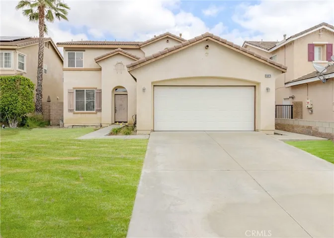 Picture enhanced to show property with grass.