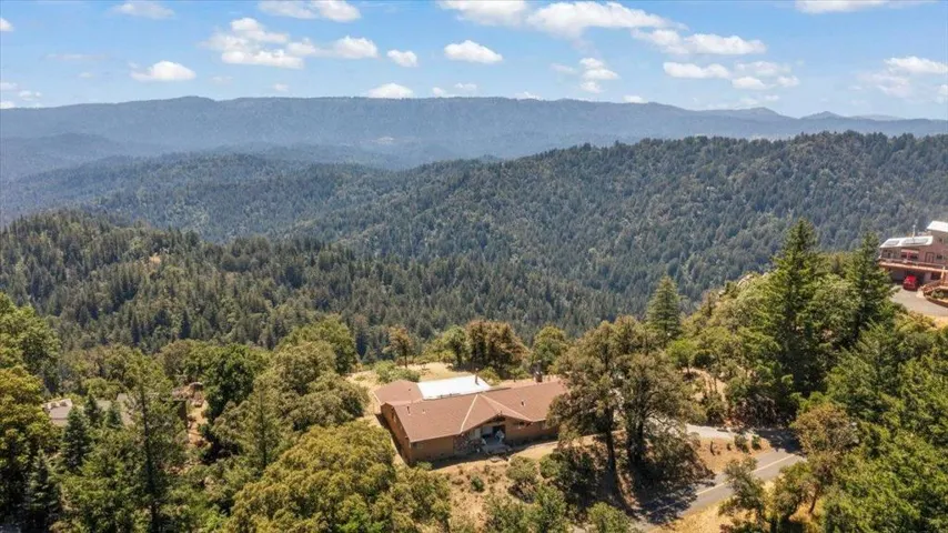 18584 Favre Ridge Road, Los Gatos, California 95033
