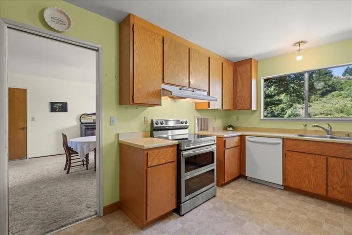 18584 Favre Ridge Road, Los Gatos, California 95033