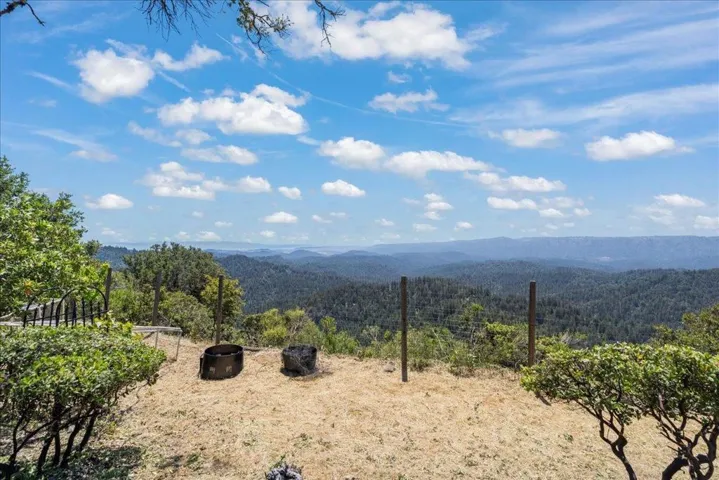 18584 Favre Ridge Road, Los Gatos, California 95033