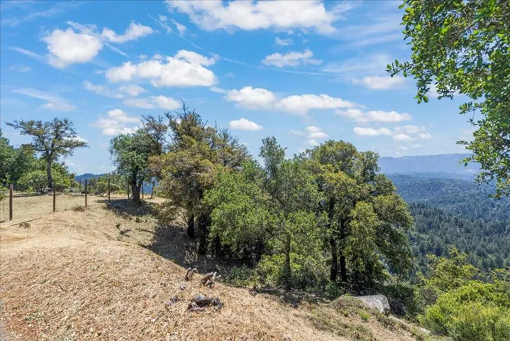 18584 Favre Ridge Road, Los Gatos, California 95033