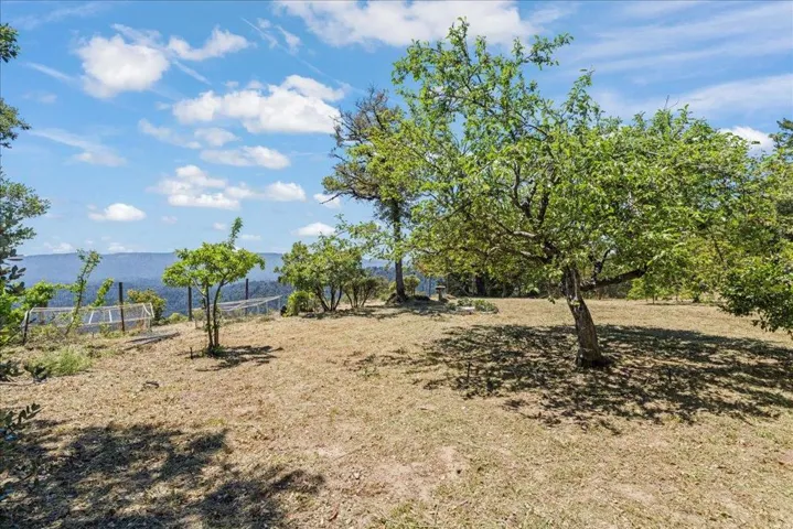18584 Favre Ridge Road, Los Gatos, California 95033