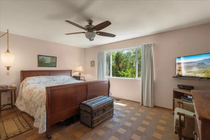 18584 Favre Ridge Road, Los Gatos, California 95033