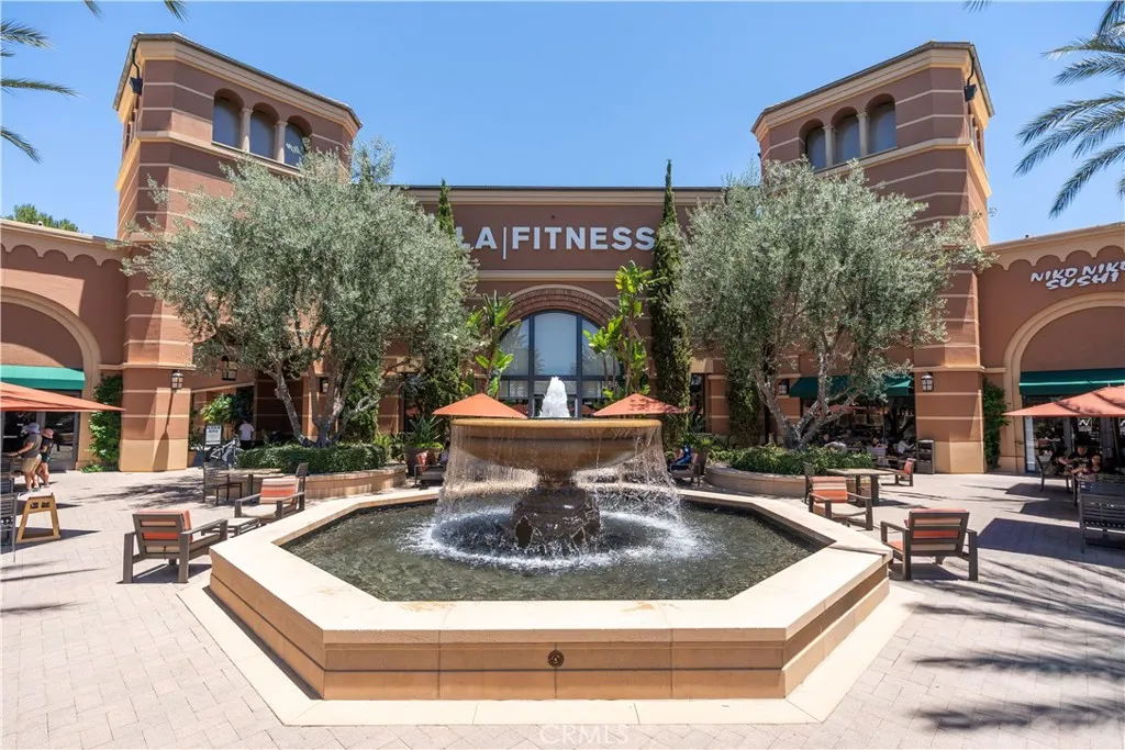 320 Bronze, Irvine, California 92618 home-pic-72