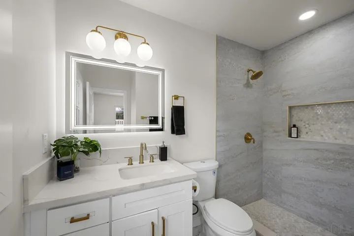 3675 Herbert St, San Diego, California 92103