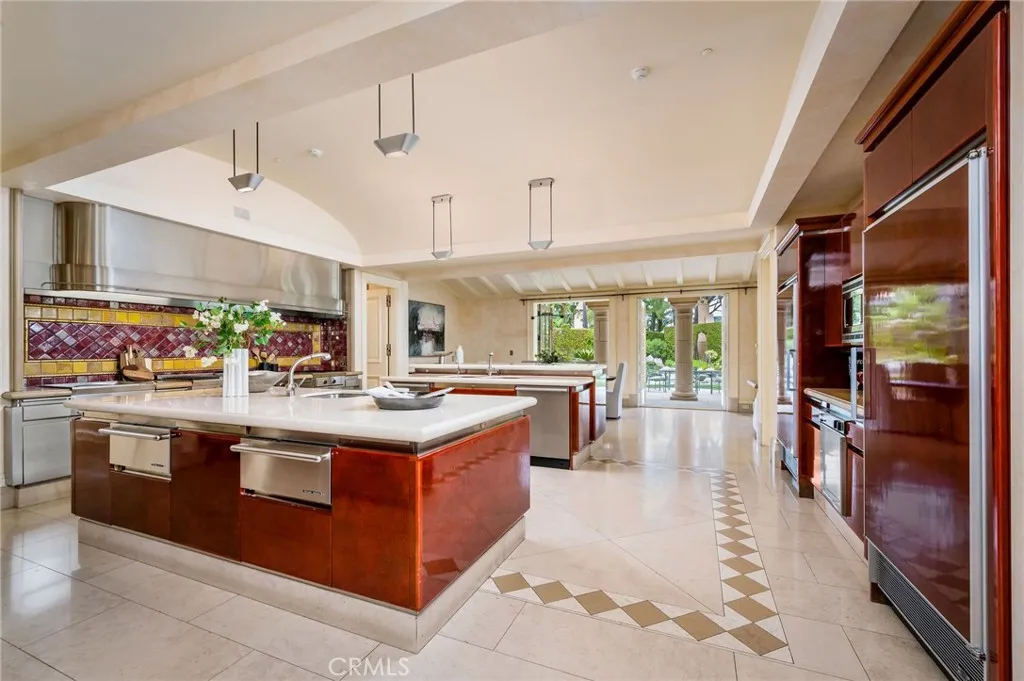 1129 Via Mirabel, Palos Verdes Estates, California 90274 home-pic-15